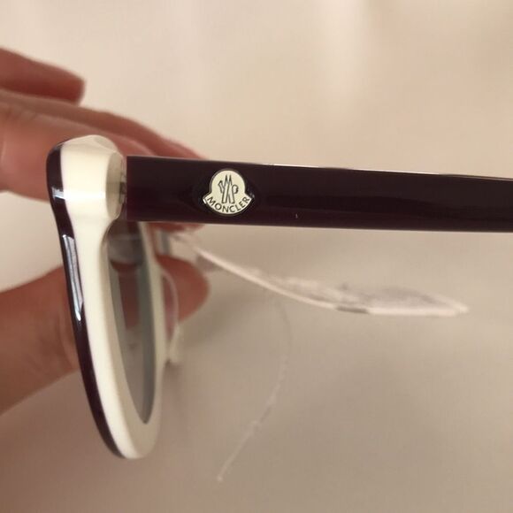 MONCLER ML 0015 Sunglasses 71 C Bordeaux - Picture 5 of 12